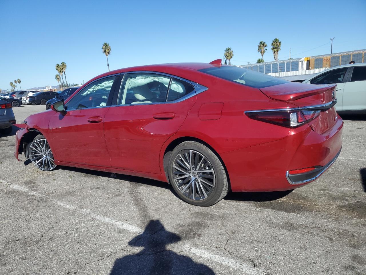 2025 Lexus ES - zdjęcie 2