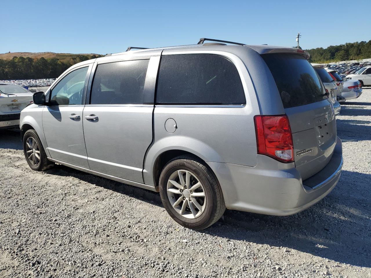 2019 Dodge Grand Caravan Sxt - zdjęcie 2