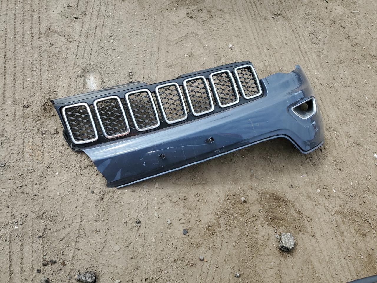 2019 Jeep Grand Cherokee Limited - zdjęcie 13