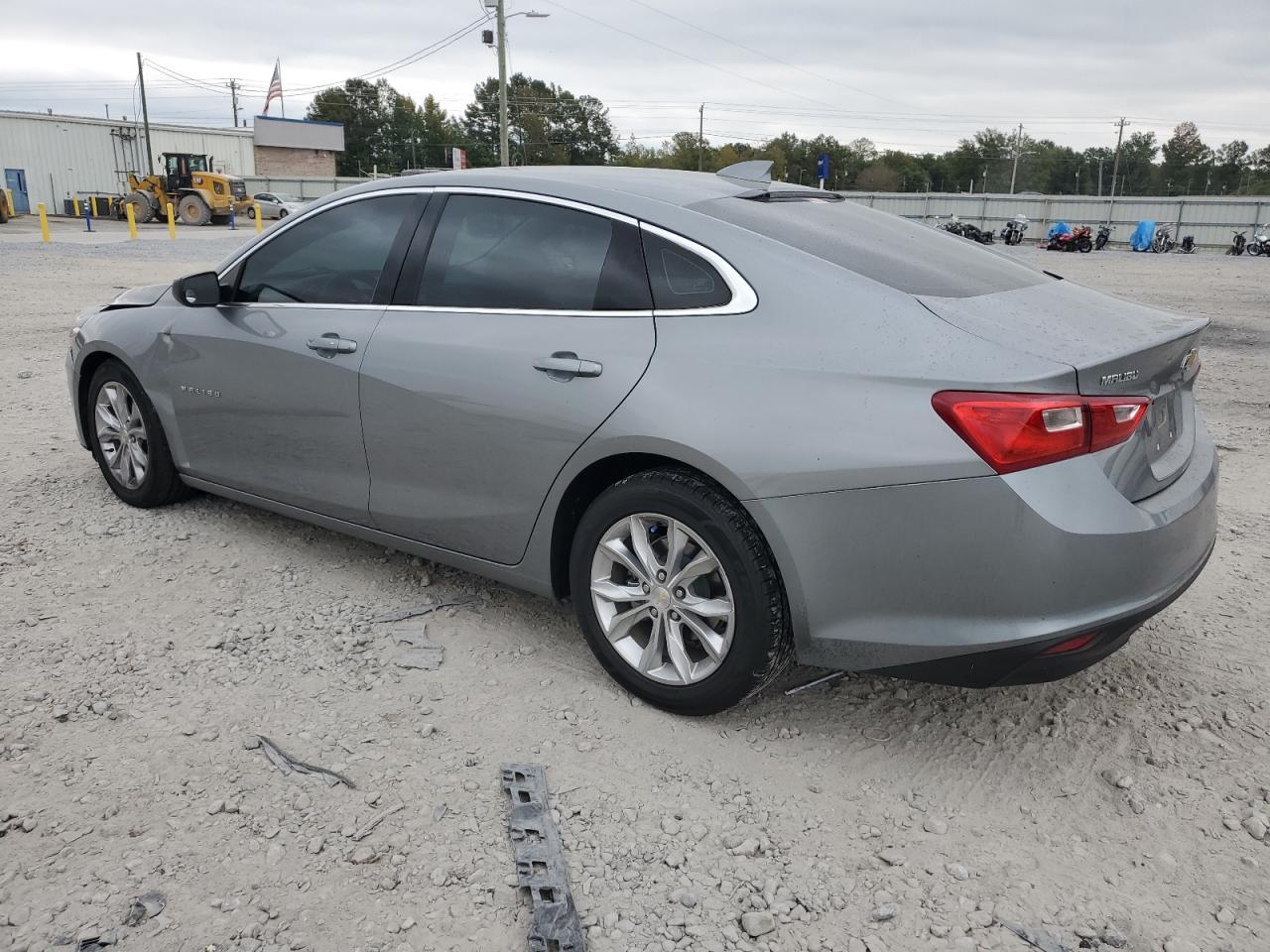 2023 Chevrolet Malibu Lt - zdjęcie 2