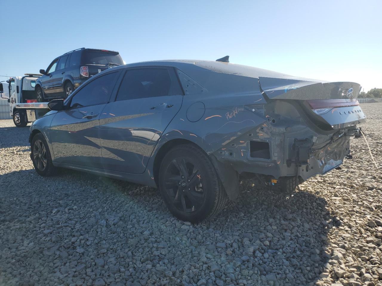 2021 Hyundai Elantra - zdjęcie 2