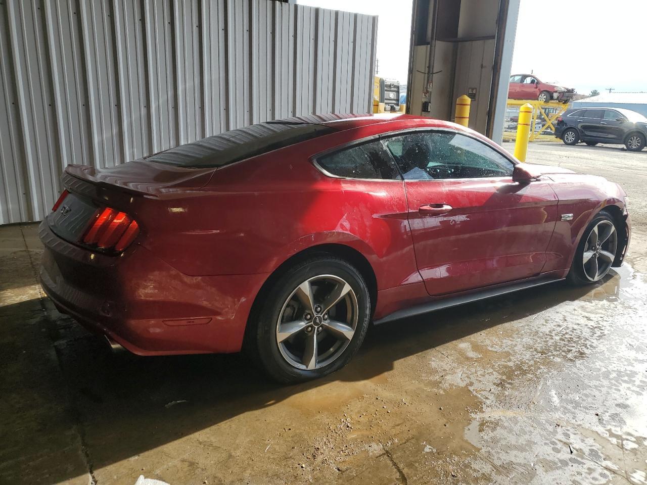 2016 Ford Mustang - zdjęcie 3