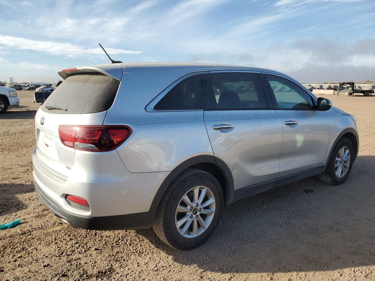 2019 Kia Sorento - zdjęcie 3