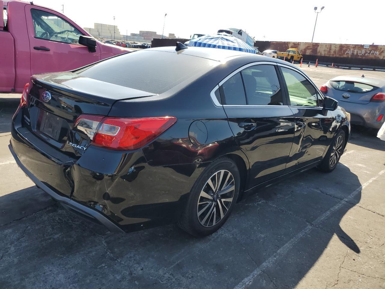2019 Subaru Legacy - zdjęcie 3