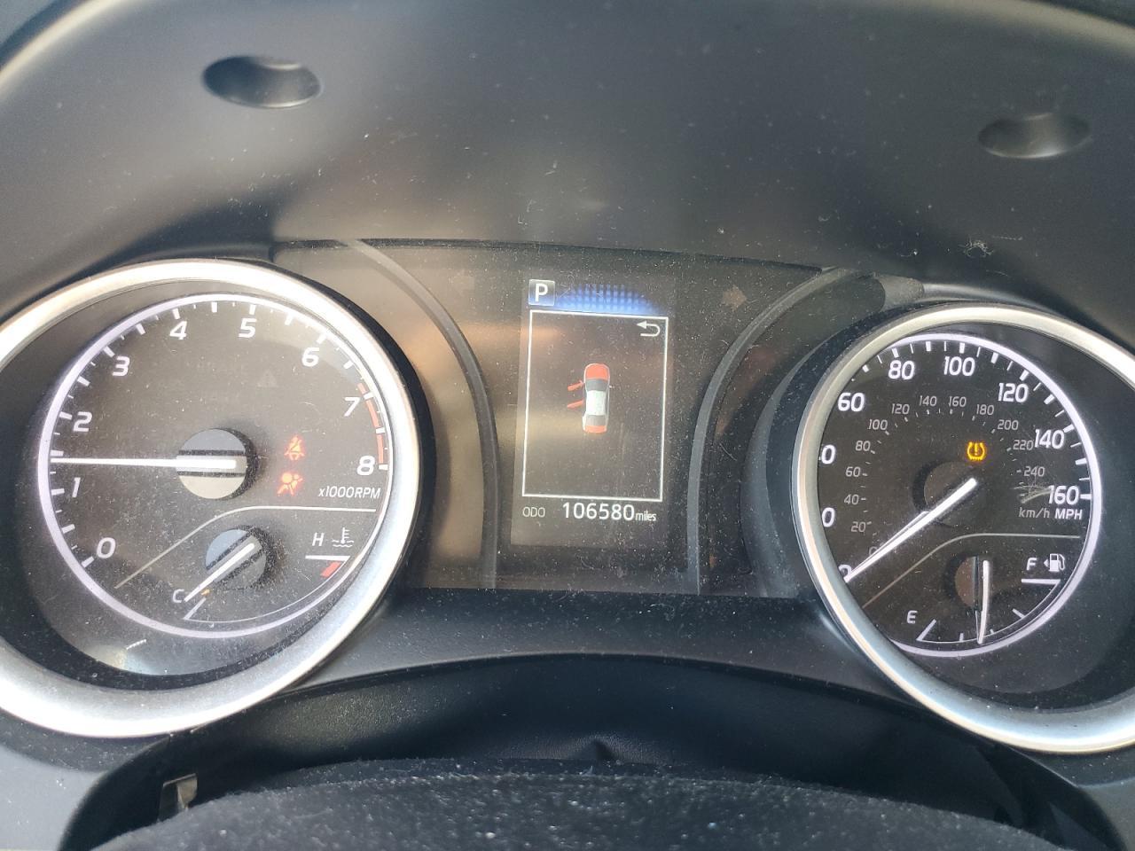 2021 Toyota Camry - zdjęcie 9