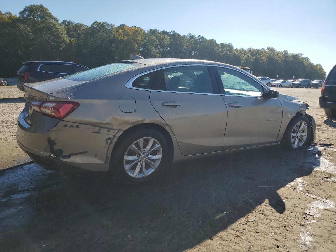 2022 Chevrolet Malibu Lt - zdjęcie 3