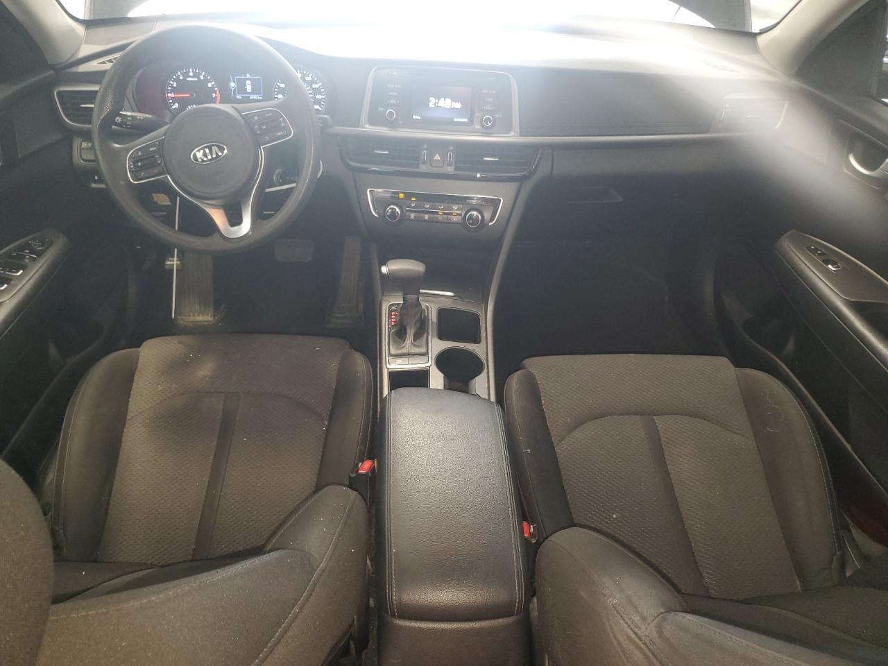2017 Kia Optima - zdjęcie 8