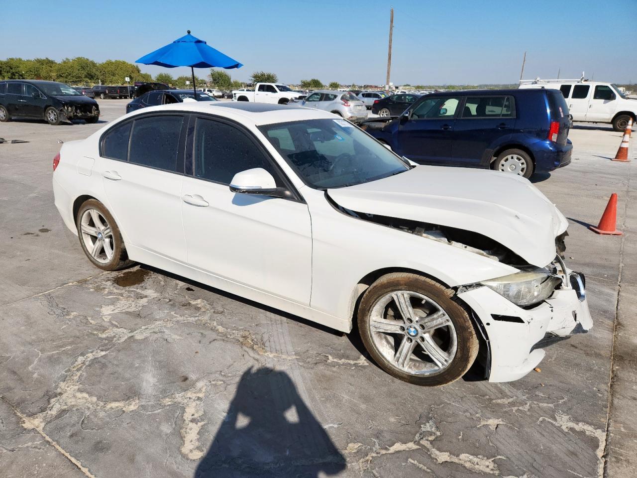 2015 BMW 328 I - zdjęcie 4