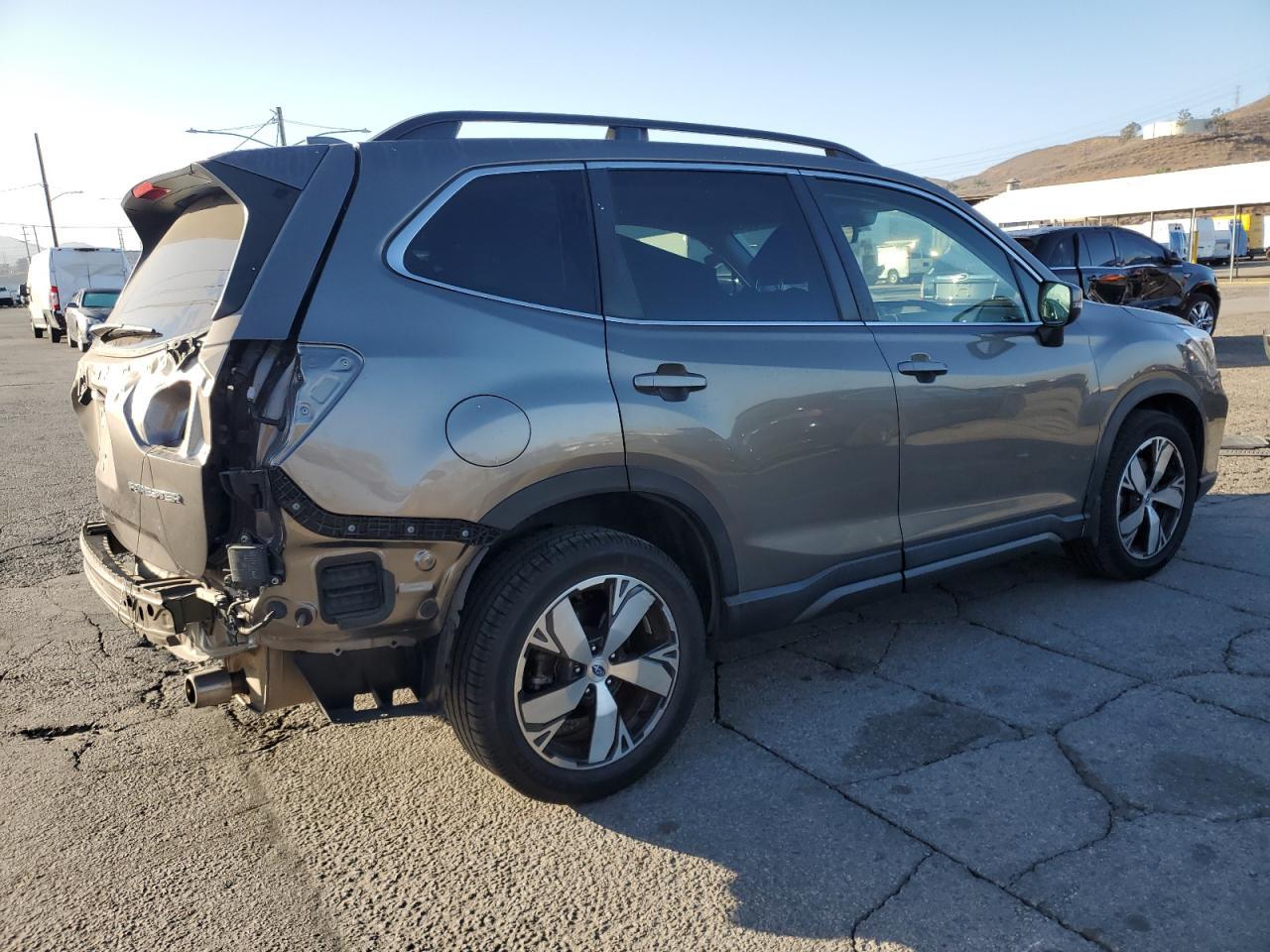 2019 Subaru Forester - zdjęcie 3