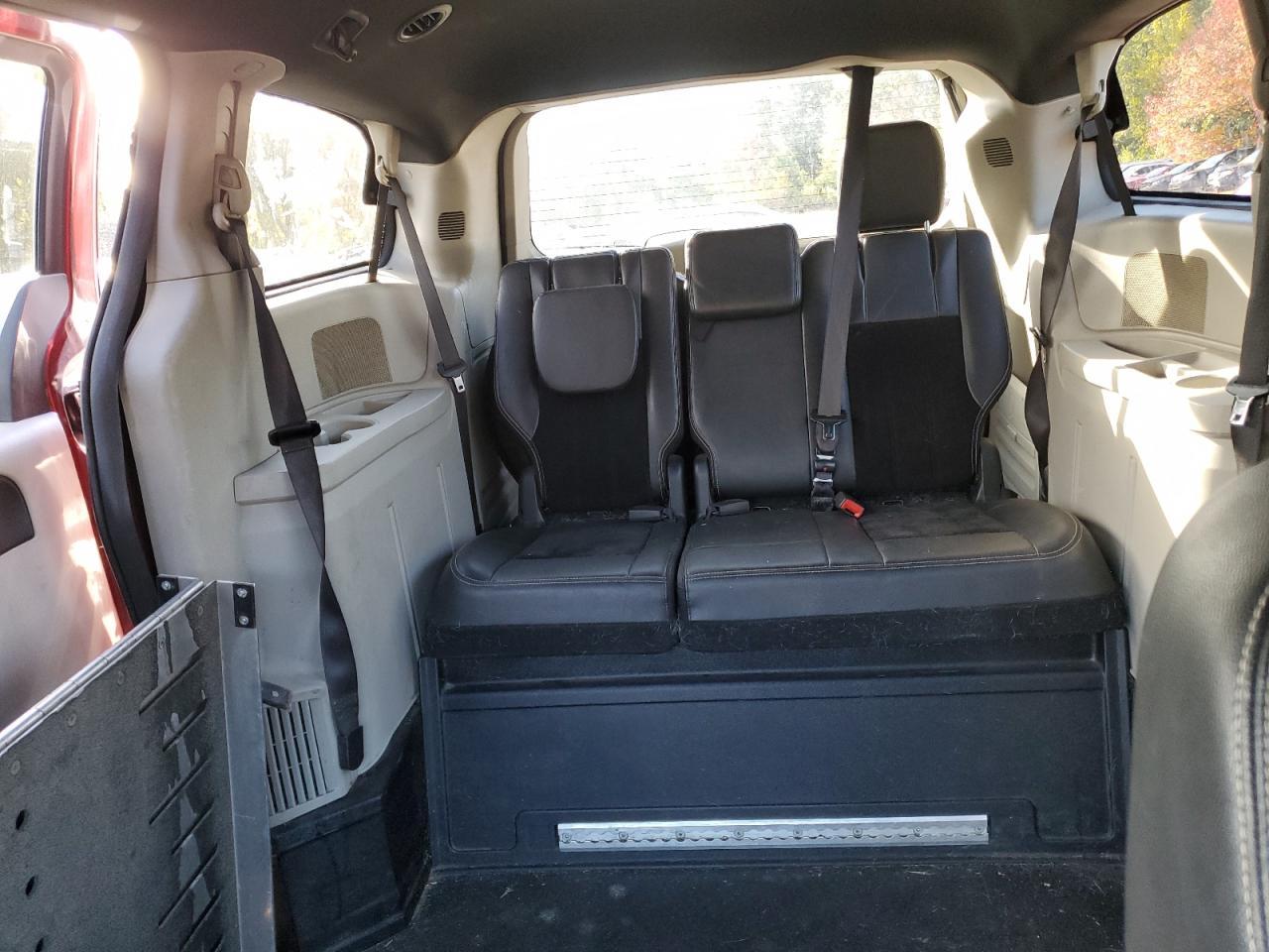 2017 Dodge Grand Caravan Sxt - zdjęcie 10