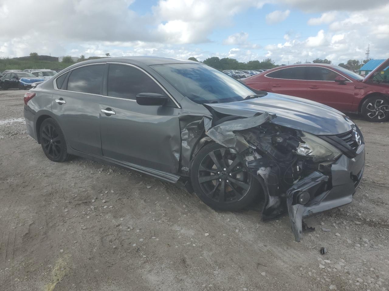 2018 Nissan Altima 2.5 - zdjęcie 4
