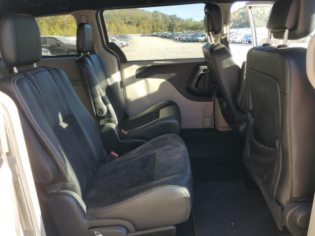 2017 Dodge Grand Caravan Sxt - zdjęcie 11