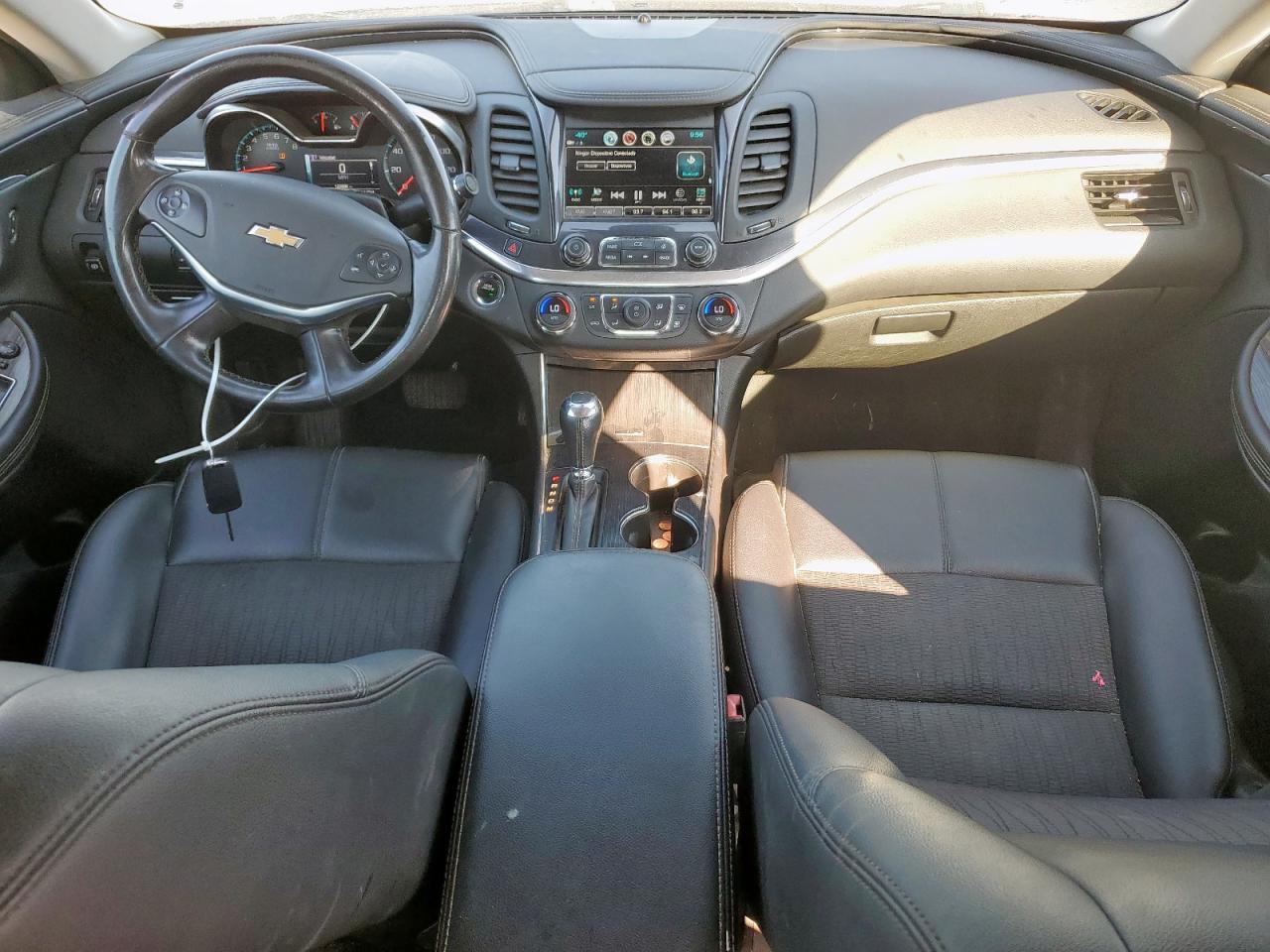 2019 Chevrolet Impala Lt - zdjęcie 8