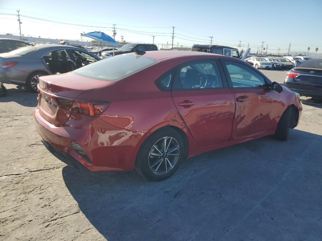 2023 Kia Forte Lx - zdjęcie 3