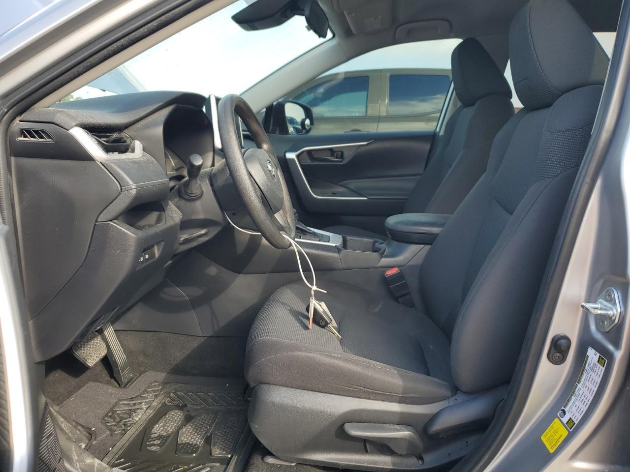 2023 Toyota RAV 4 - zdjęcie 7