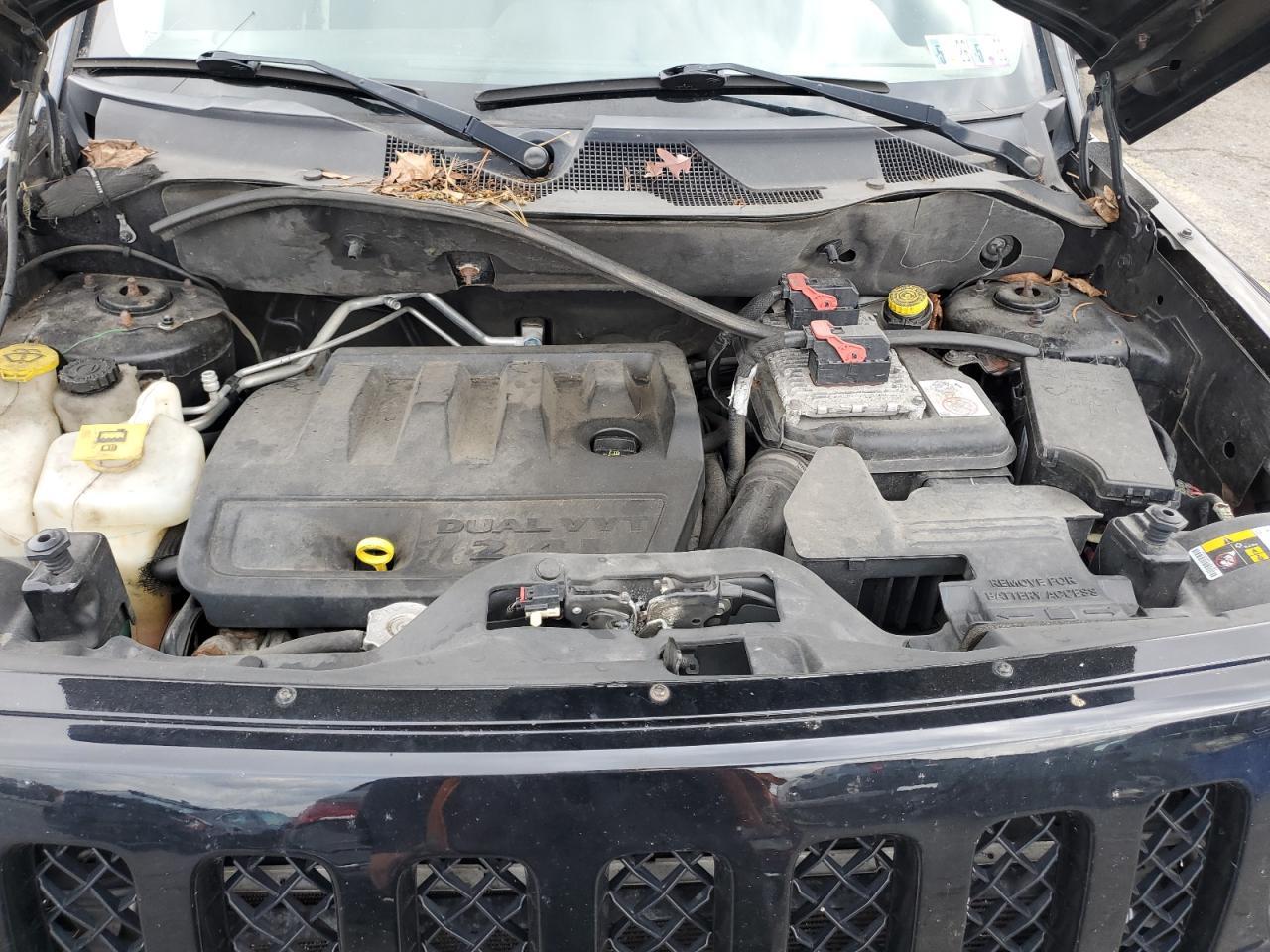 2015 Jeep Patriot Latitude - zdjęcie 12