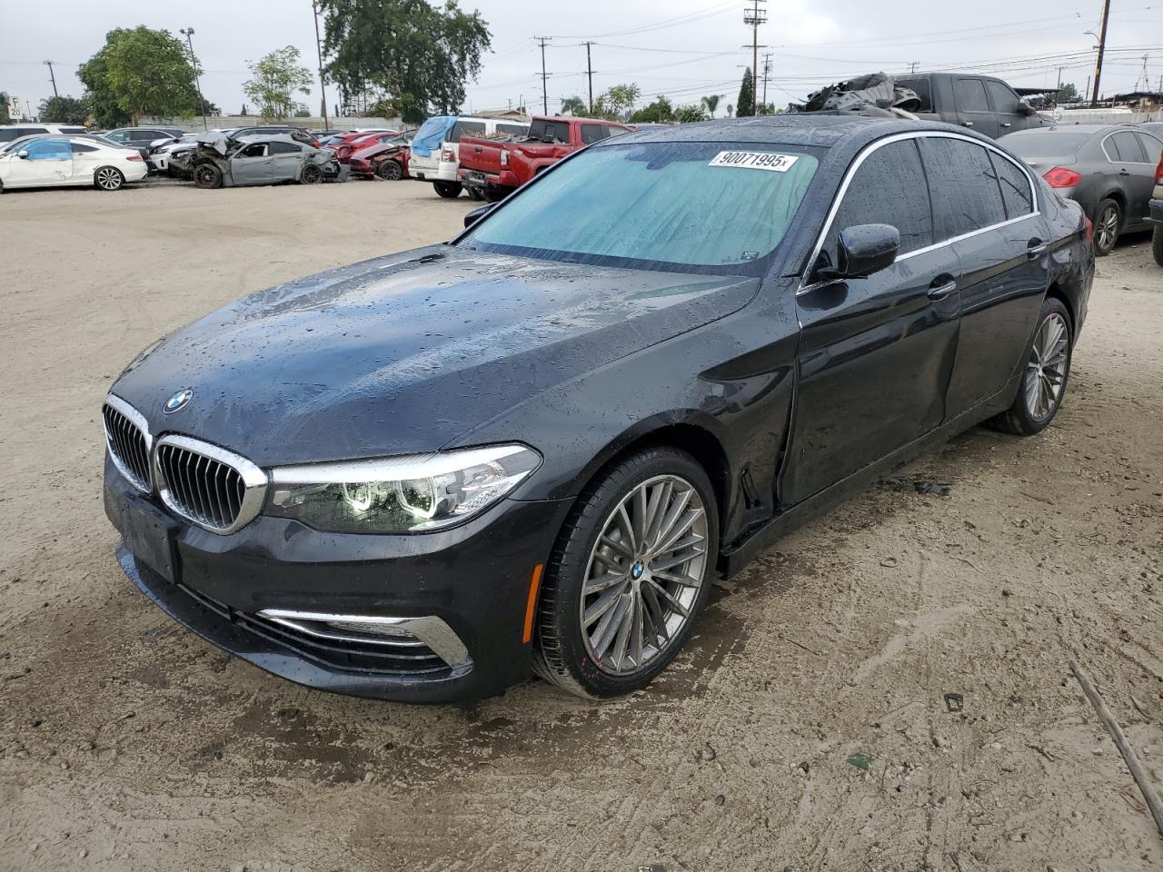 2018 BMW Seria 5 - zdjęcie główne