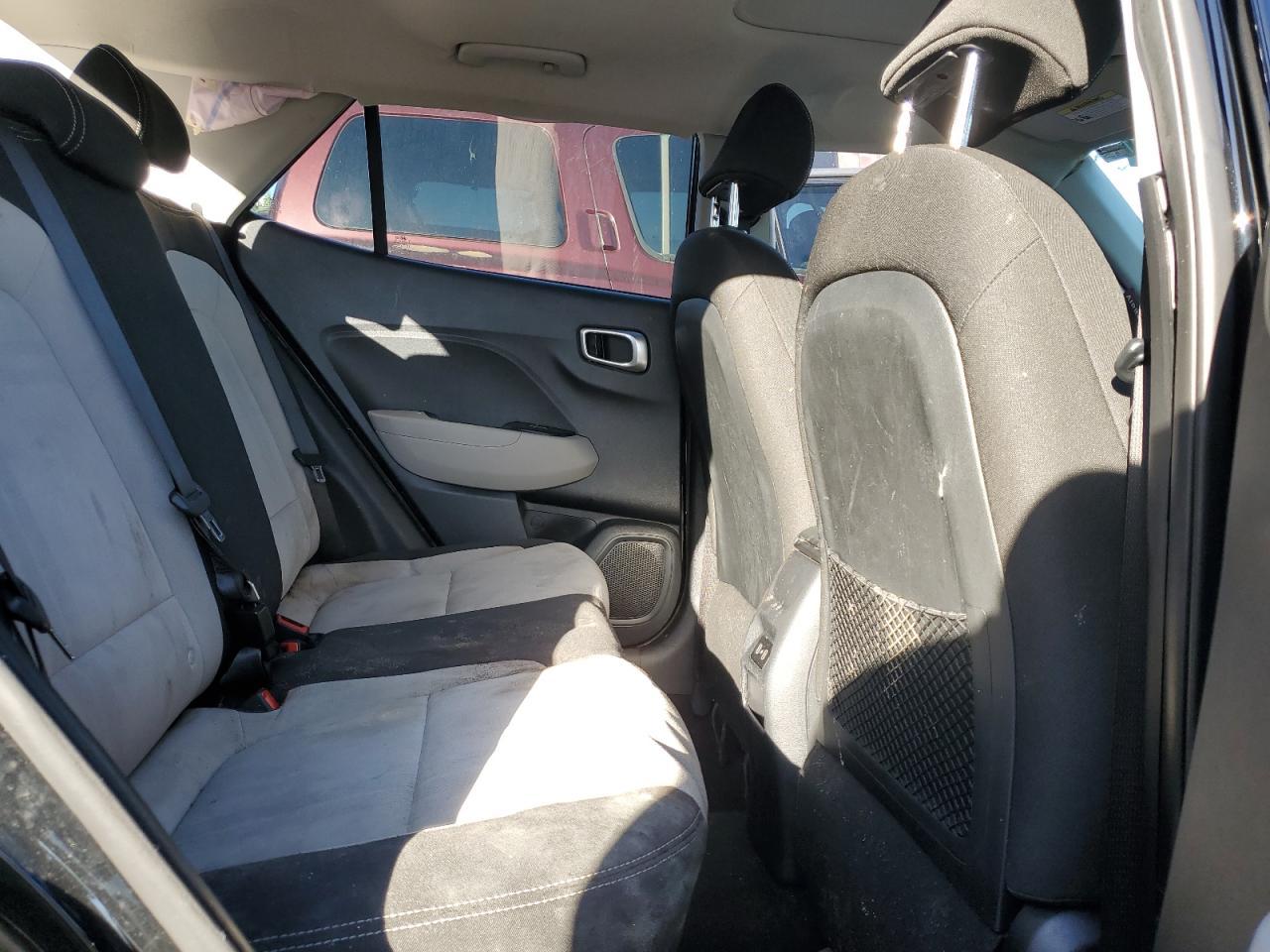 2024 Hyundai Venue Sel - zdjęcie 10