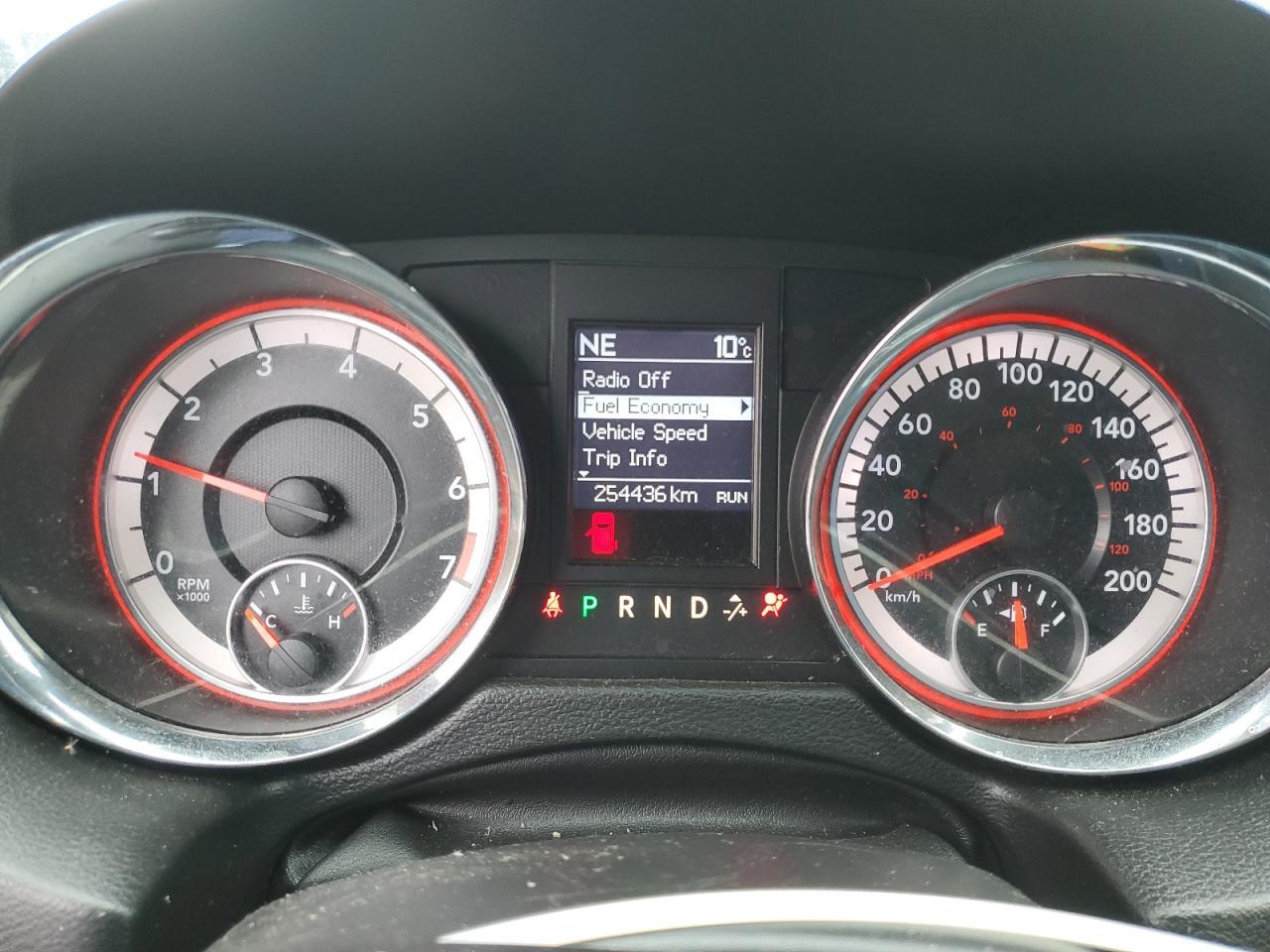 2017 Dodge Caravan - zdjęcie 9