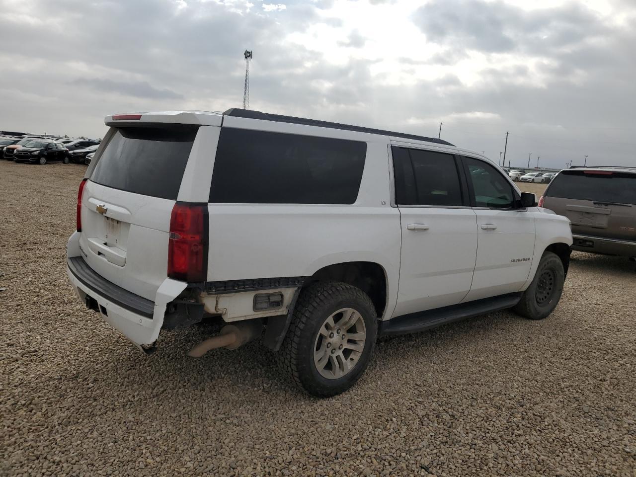 2020 Chevrolet Suburban C1500 Lt - zdjęcie 3