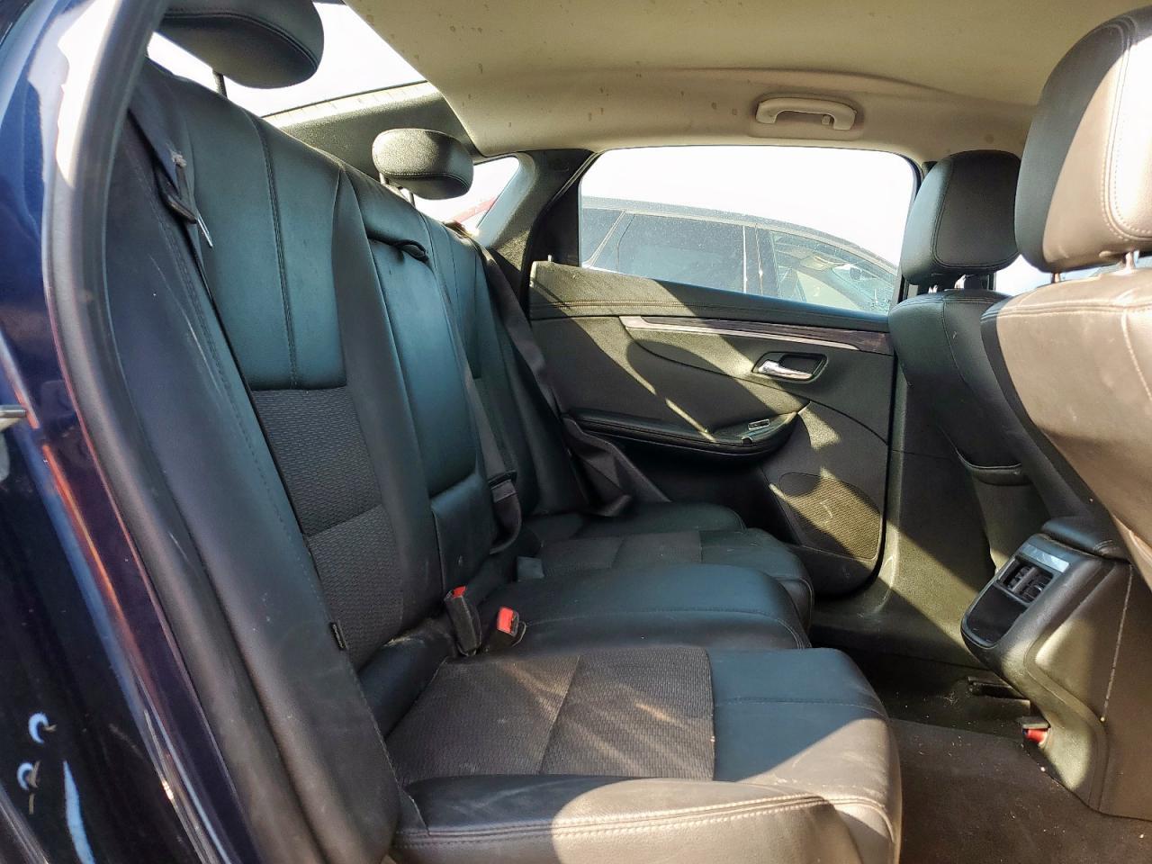 2019 Chevrolet Impala Lt - zdjęcie 10