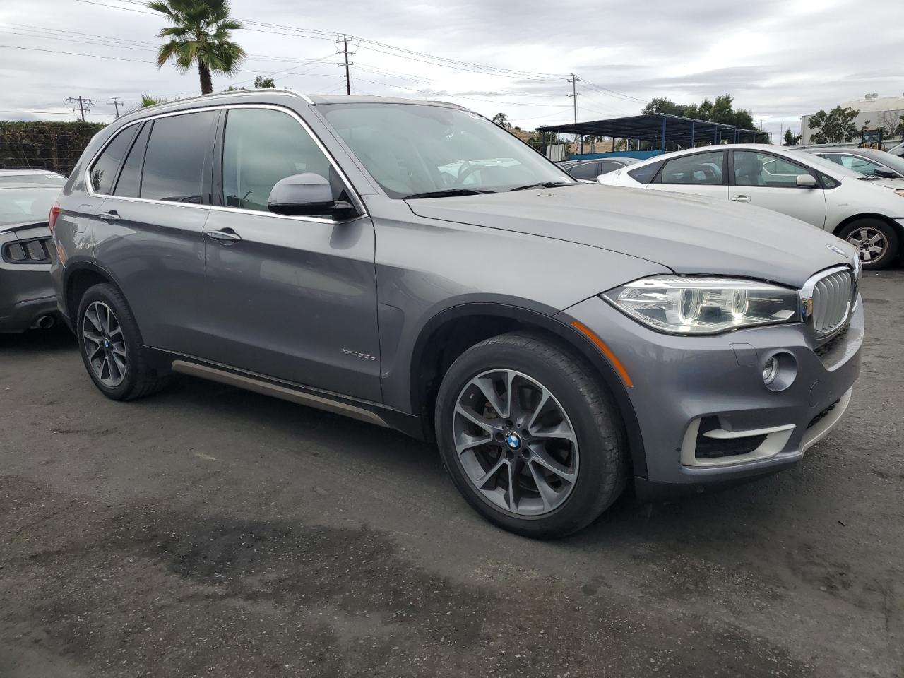 2014 BMW X5 xDrive35D - zdjęcie 4
