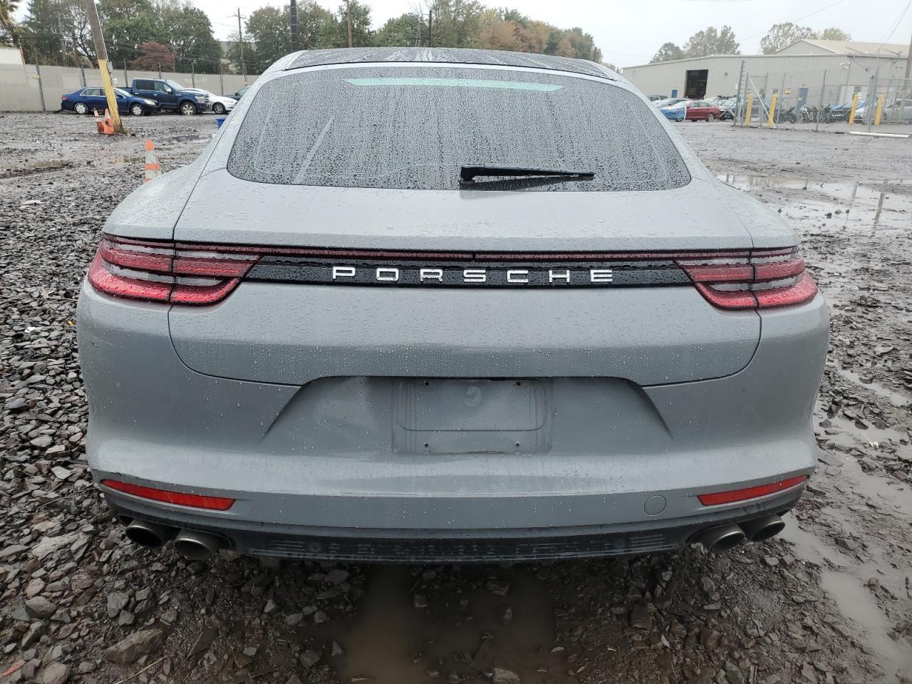 2017 Porsche Panamera - zdjęcie 6
