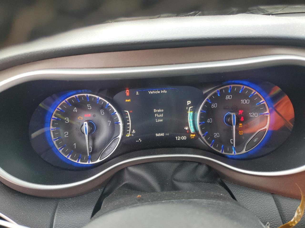 2024 Chrysler Voyager Lx - zdjęcie 9