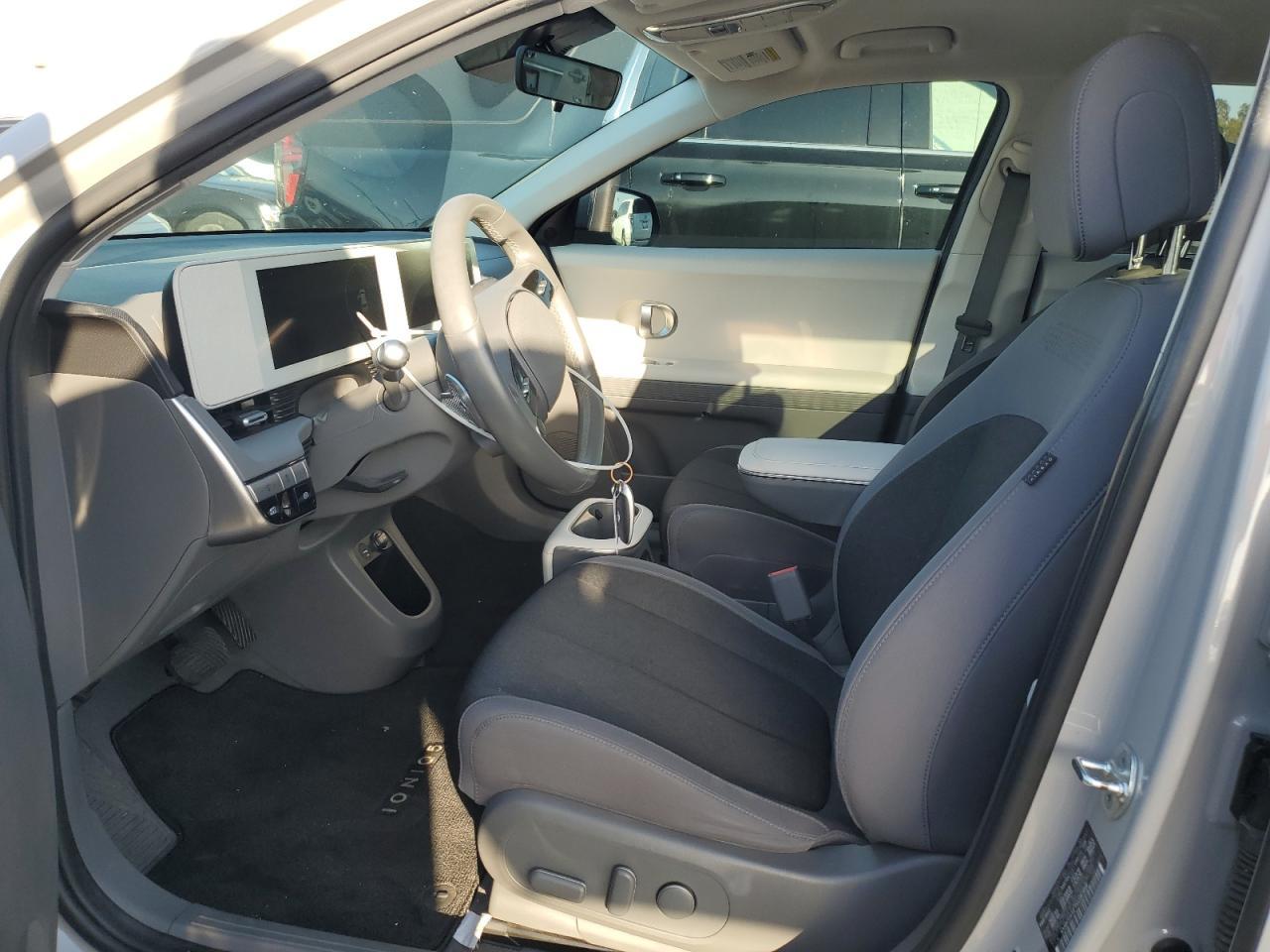 2022 Hyundai IONIQ 5 - zdjęcie 7