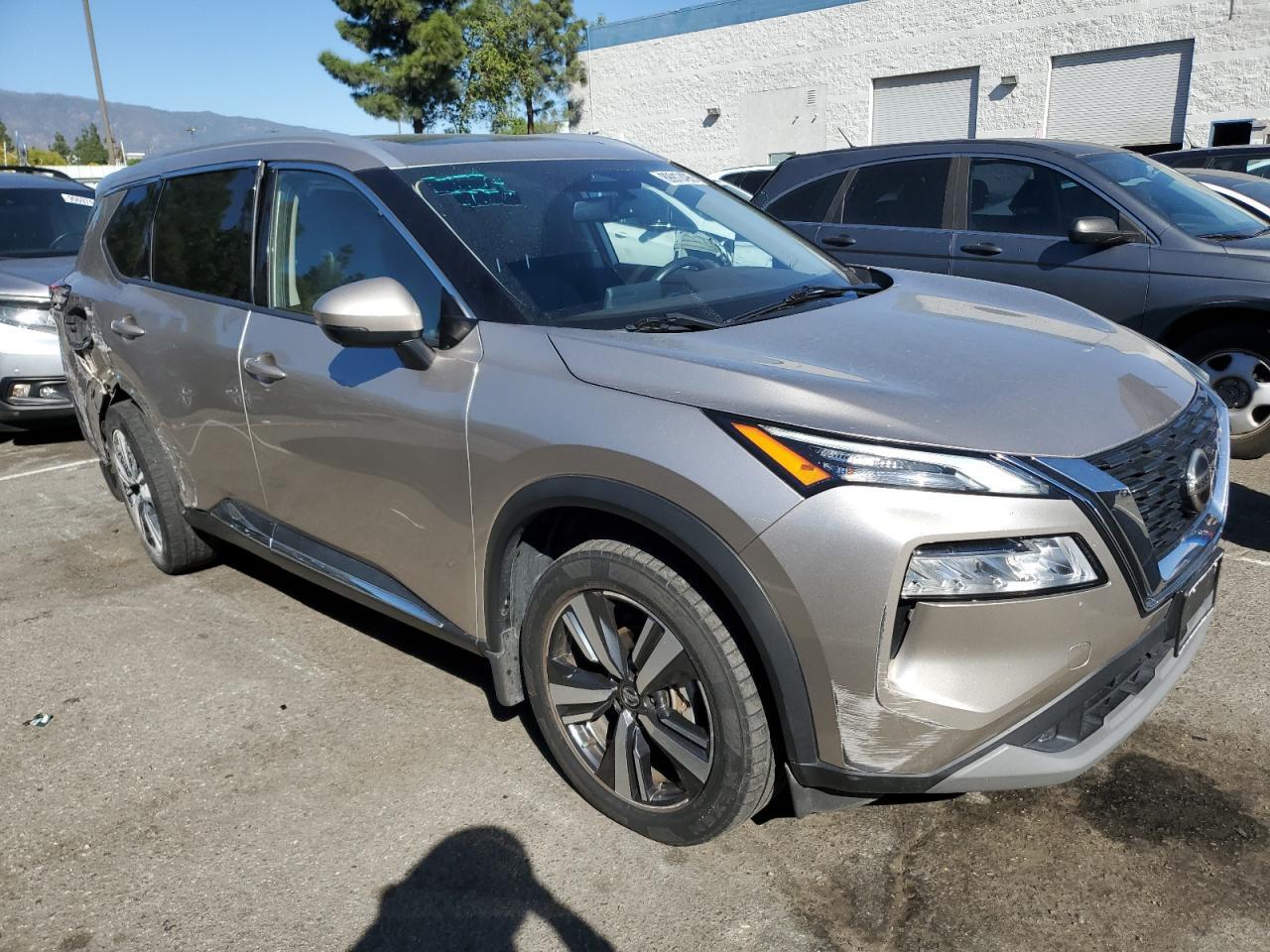 2021 Nissan Rogue - zdjęcie 4