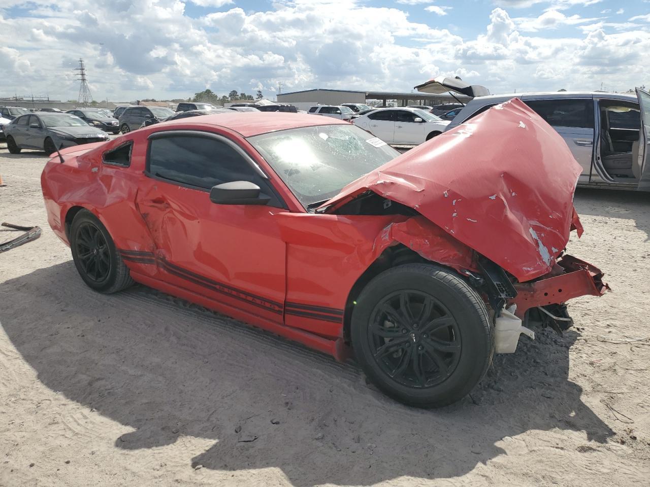 2013 Ford Mustang - zdjęcie 4