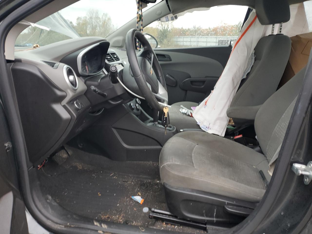 2020 Chevrolet Sonic - zdjęcie 7