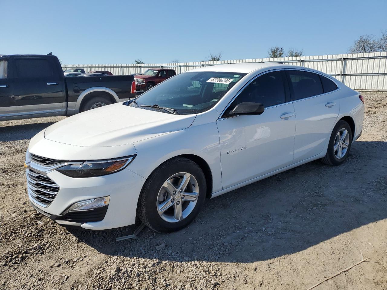 2022 Chevrolet Malibu - zdjęcie główne