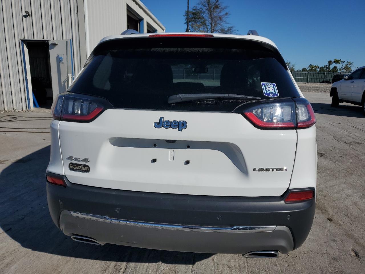 2020 Jeep Cherokee - zdjęcie 6