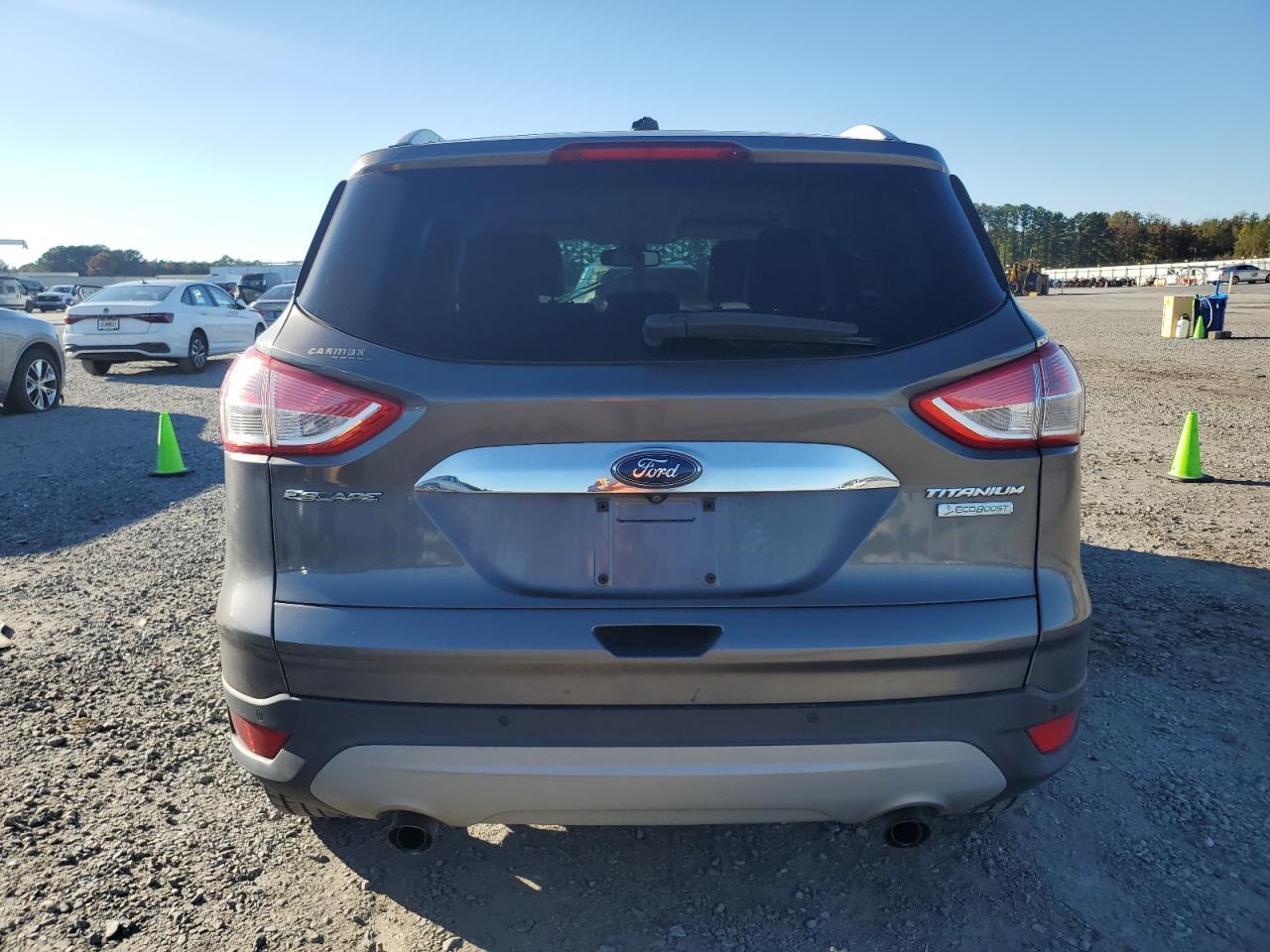 2014 Ford Escape Titanium - zdjęcie 6