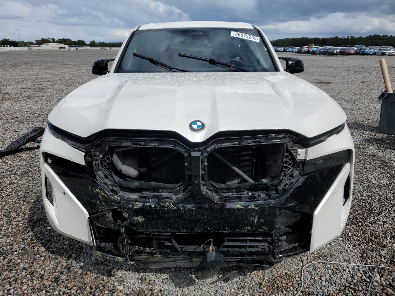 2025 BMW XM - zdjęcie 5