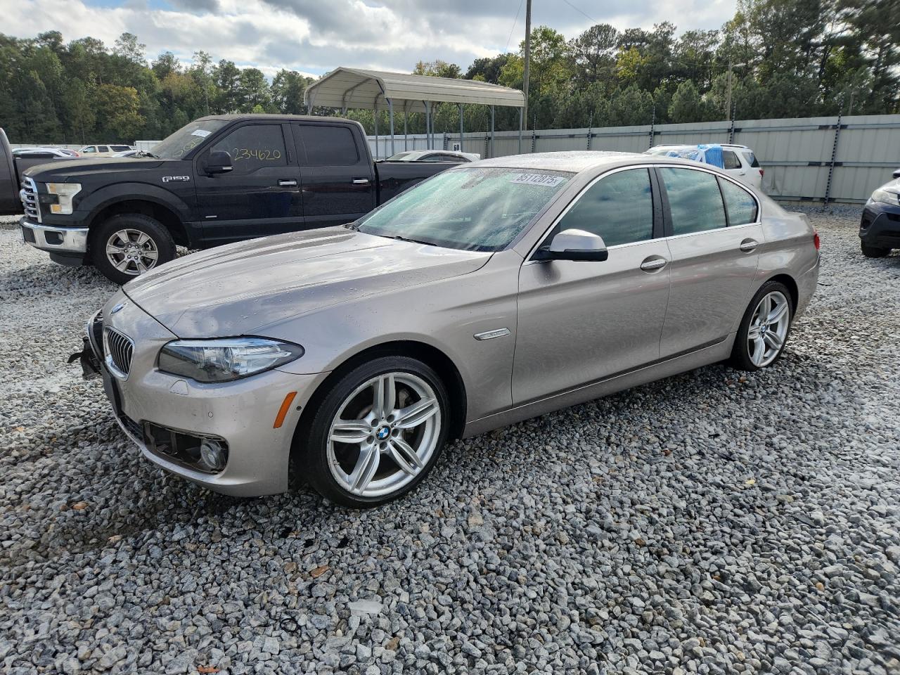 2016 BMW Seria 5 535i - zdjęcie główne