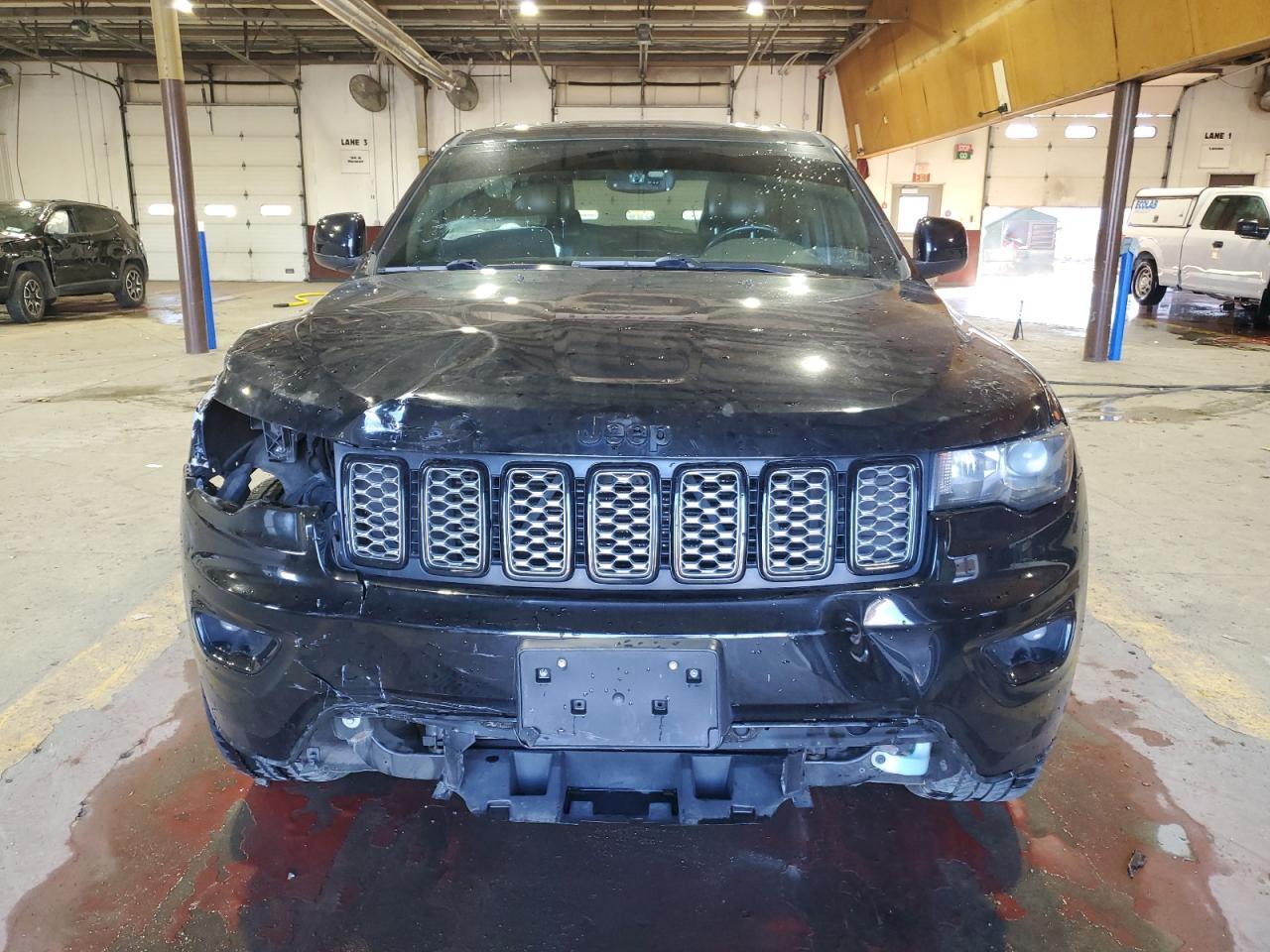 2020 Jeep Grand Cherokee Laredo - zdjęcie 5