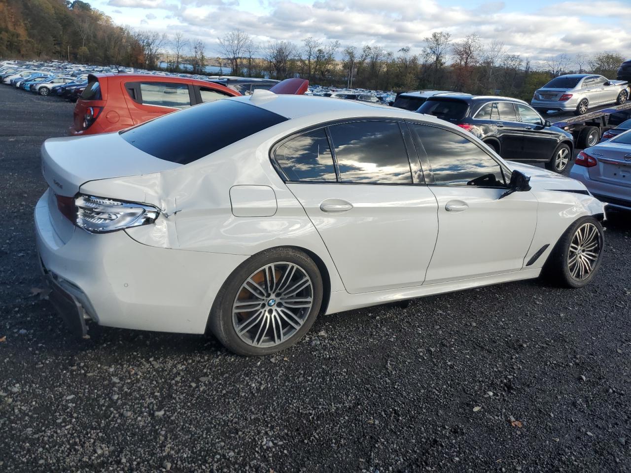 2020 BMW 540 Xi - zdjęcie 3