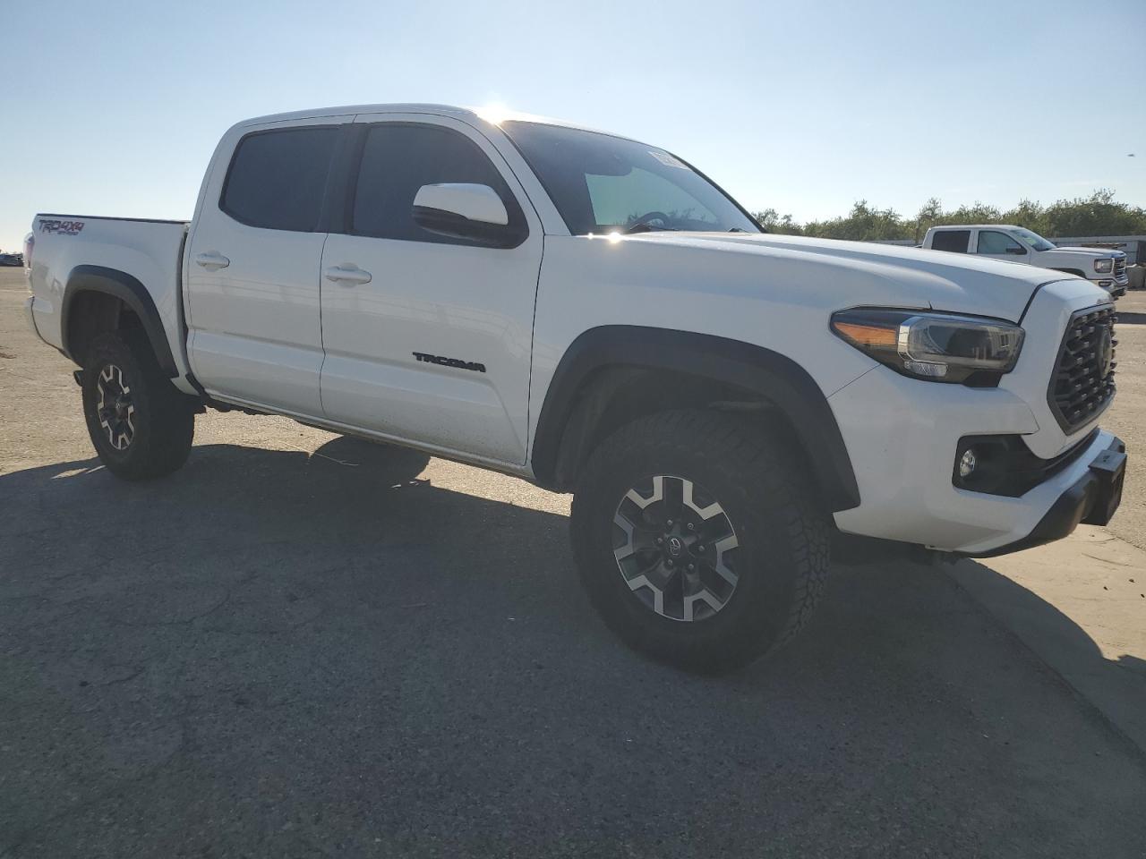 2021 Toyota Tacoma - zdjęcie 4