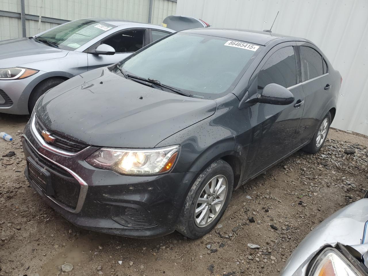 2019 Chevrolet Sonic Lt - zdjęcie główne