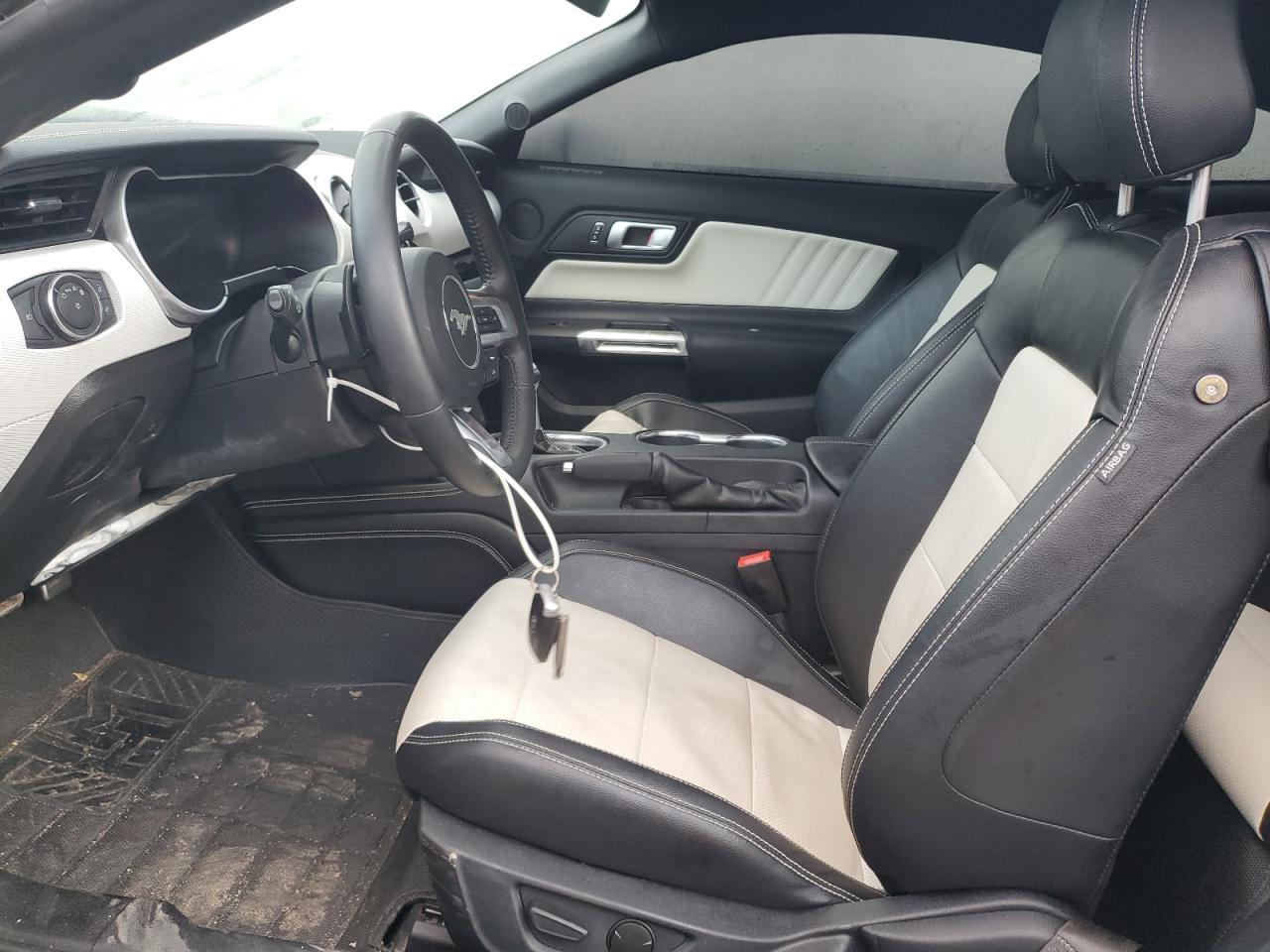2022 Ford Mustang Gt - zdjęcie 7