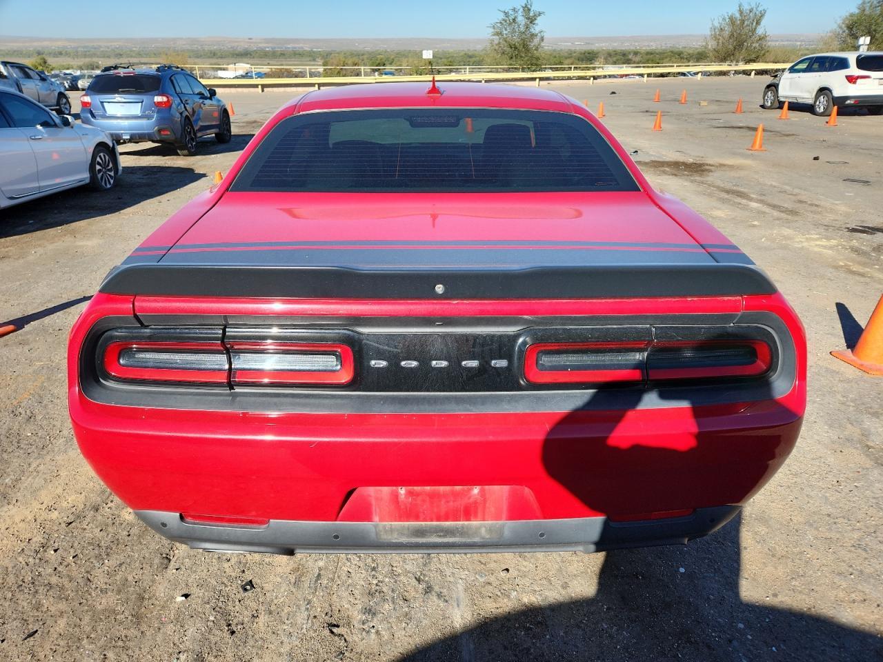 2016 Dodge Challenger - zdjęcie 6