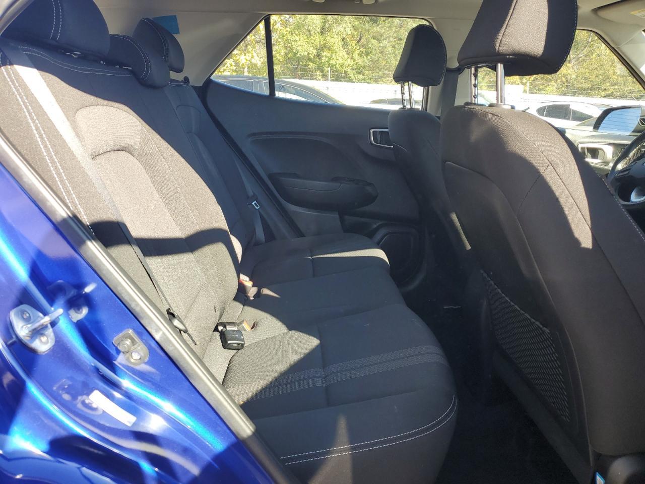 2022 Hyundai Venue Sel - zdjęcie 11