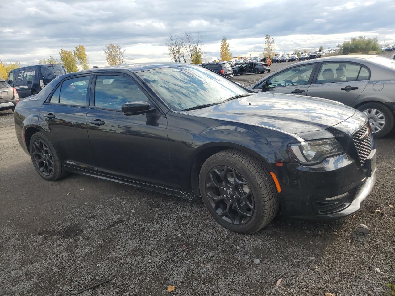 2023 Chrysler 300 S - zdjęcie 4