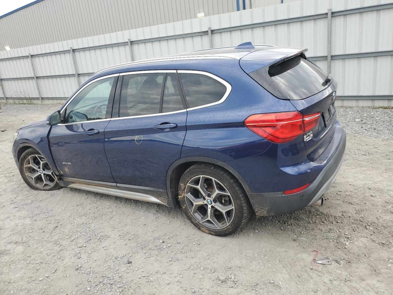 BMW X1 - zdjęcie 2