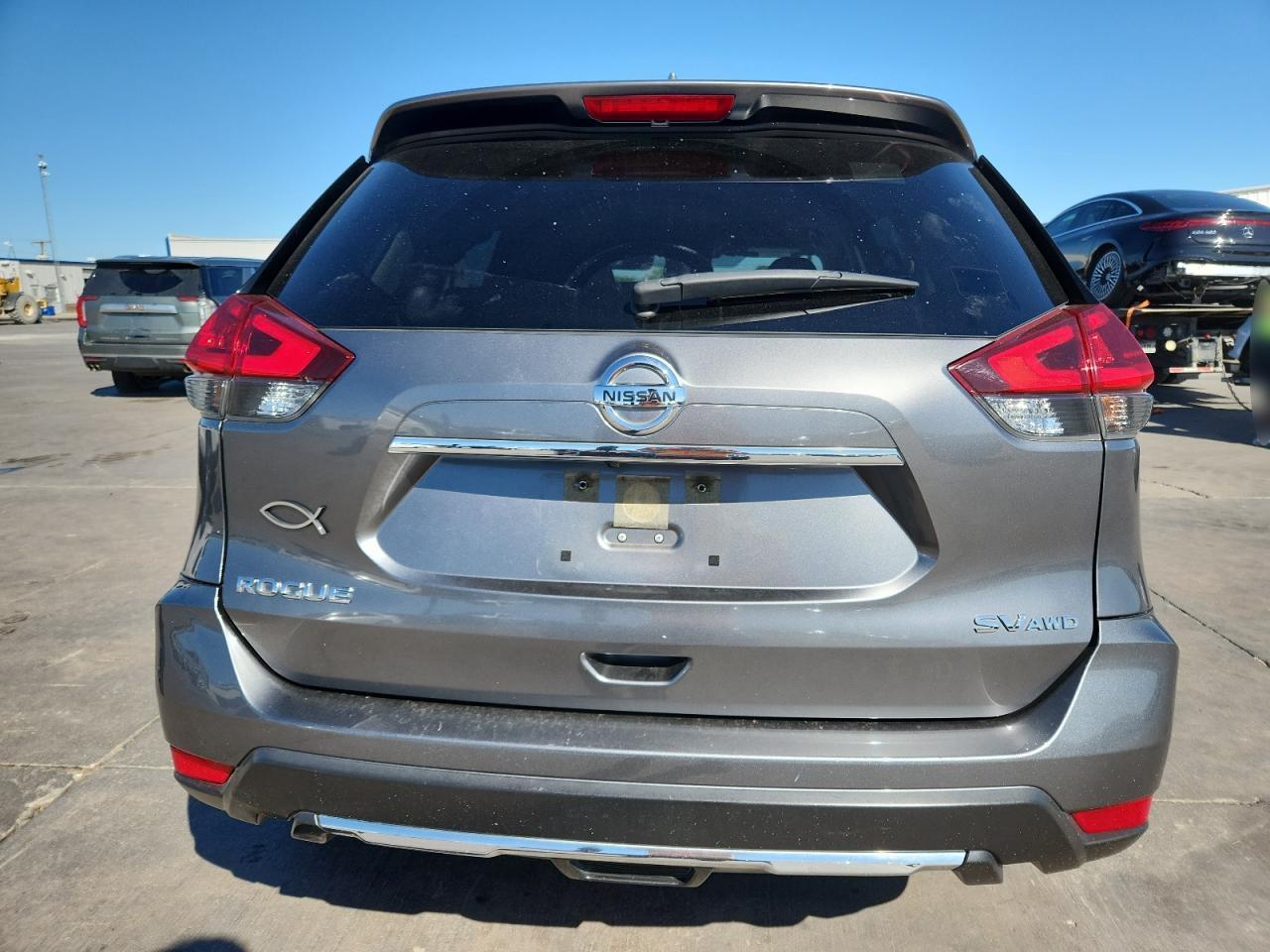2018 Nissan Rogue - zdjęcie 6