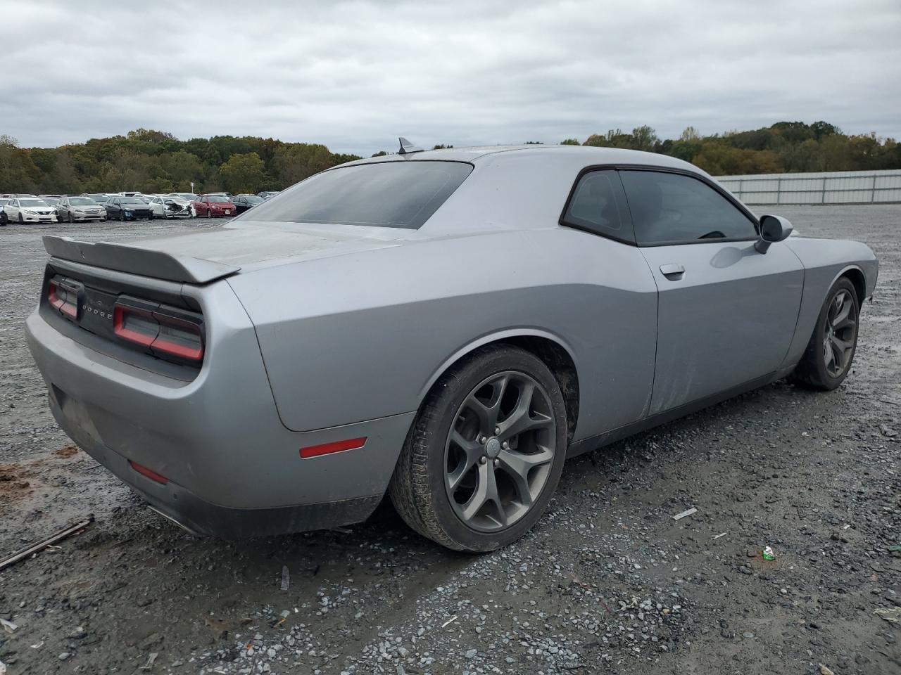 2016 Dodge Challenger Sxt - zdjęcie 3