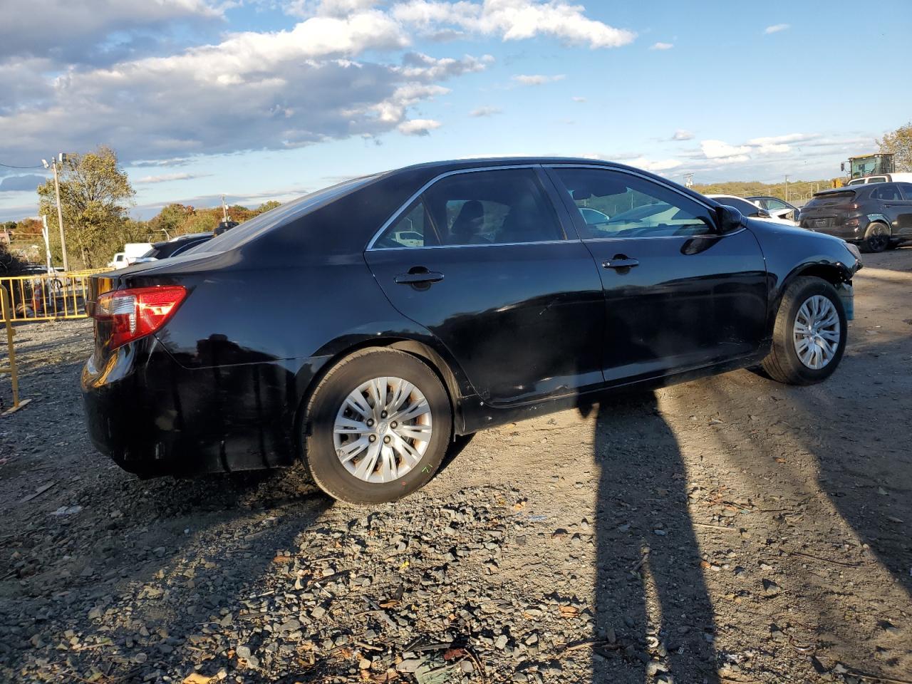 2013 Toyota Camry - zdjęcie 3