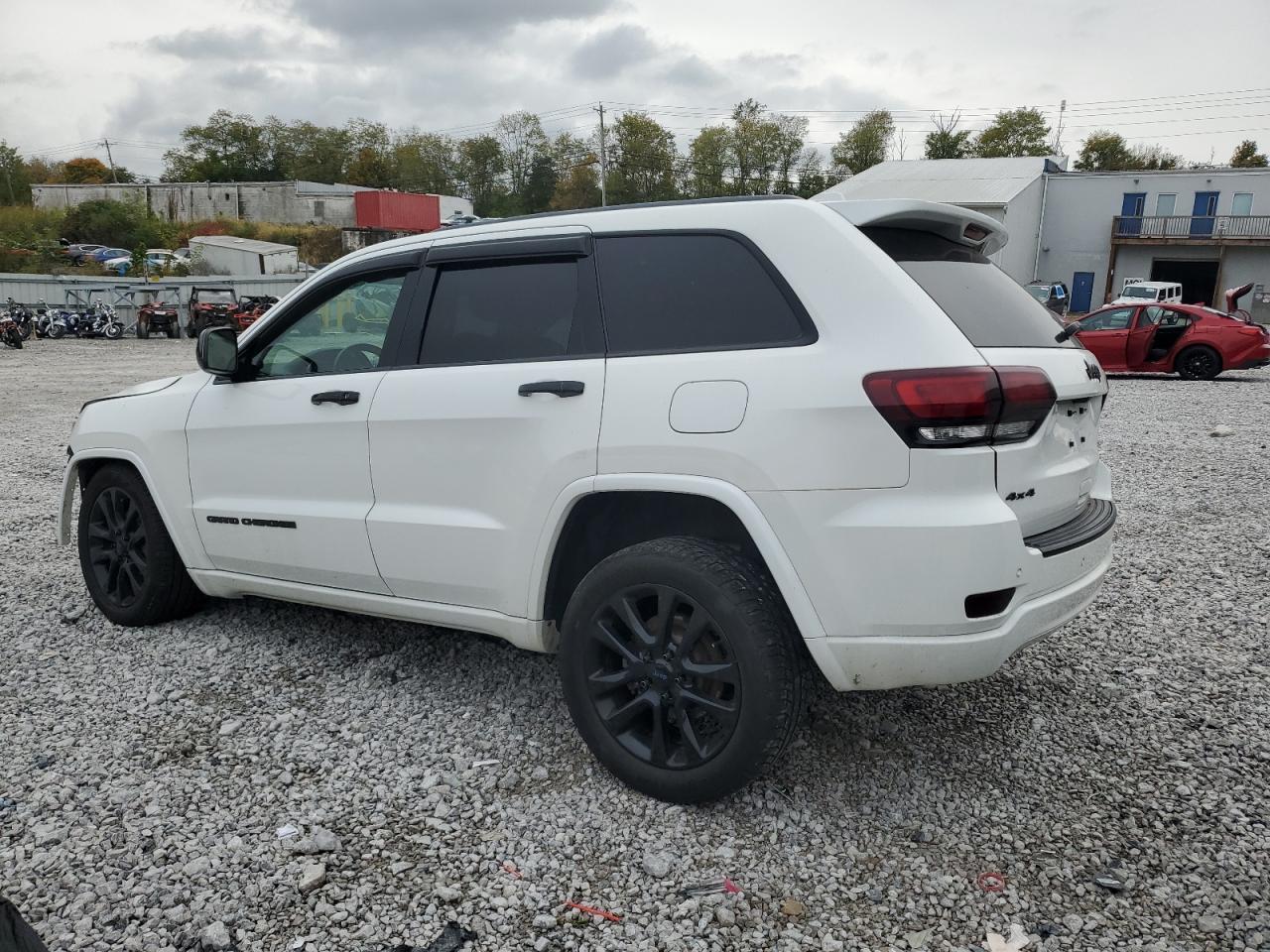 2020 Jeep Grand Cherokee Laredo - zdjęcie 2
